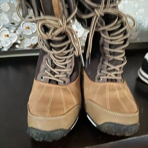 Pajar Women's Lace Up Boots - Brown and Black